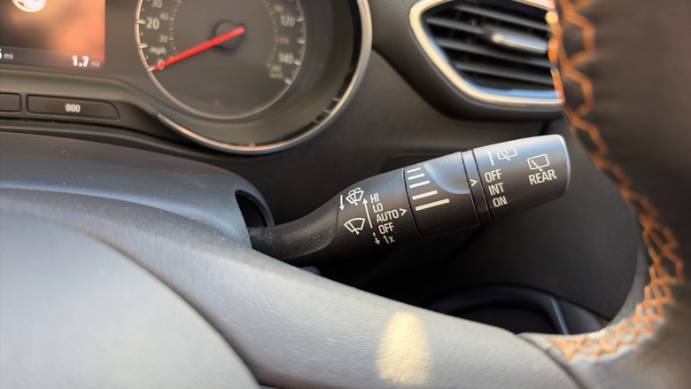 Vauxhall Crossland X 1.2T [130] Elite Nav 5dr [Start Stop] Auto Petrol Hatchback